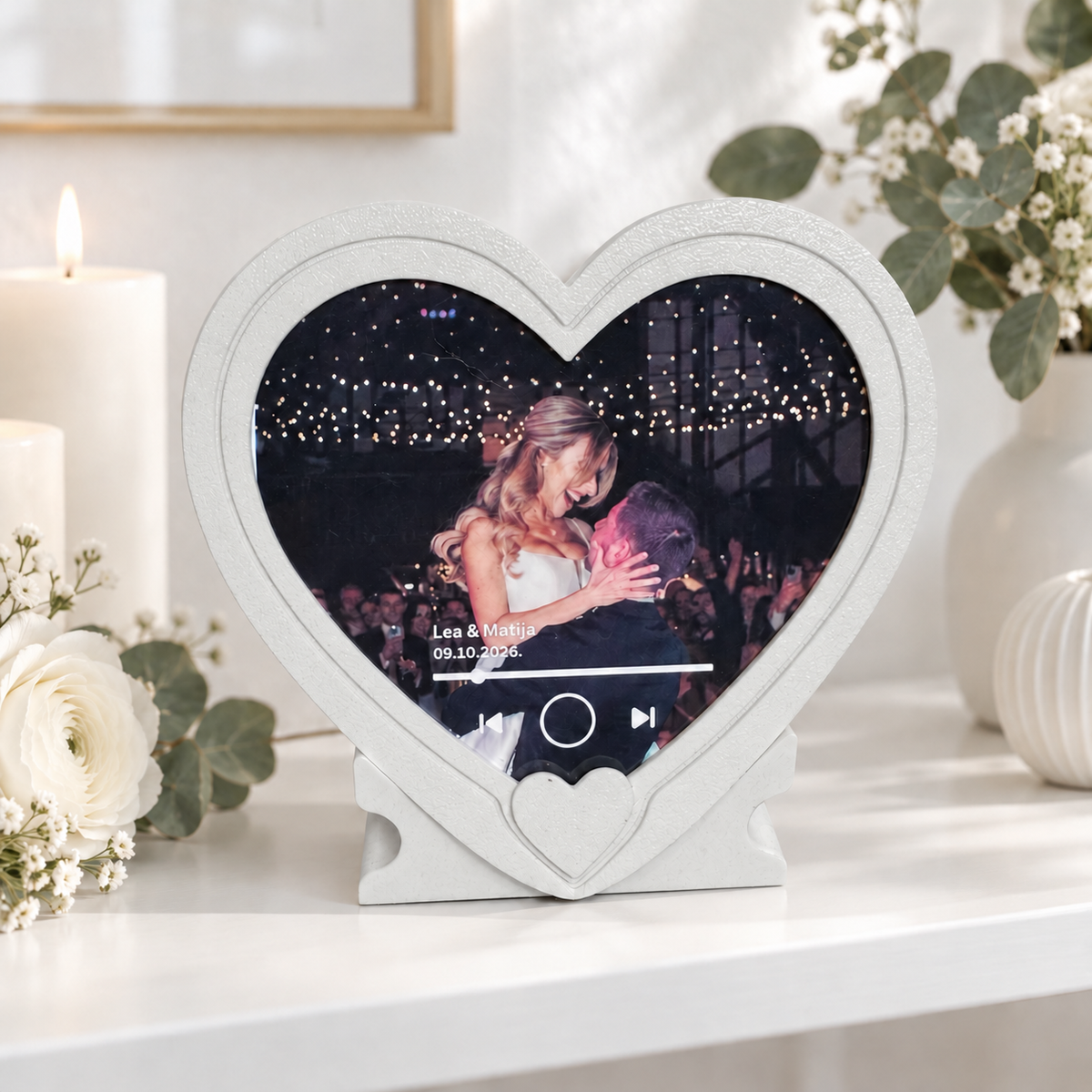 Personalized "Heart Shaped" Photo Speaker